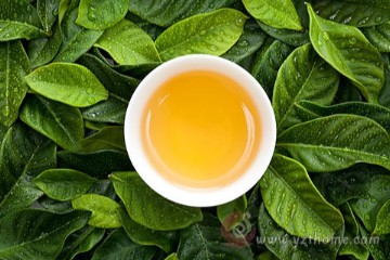 养生警惕：茶叶与6种食物相克 莫让好茶变毒药